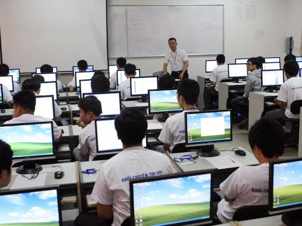 Quy định về miễn học phí học nghề