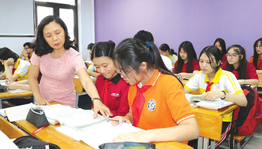  Dạy thêm, học thêm ngoài nhà trường: Bước chuyển quản lý 