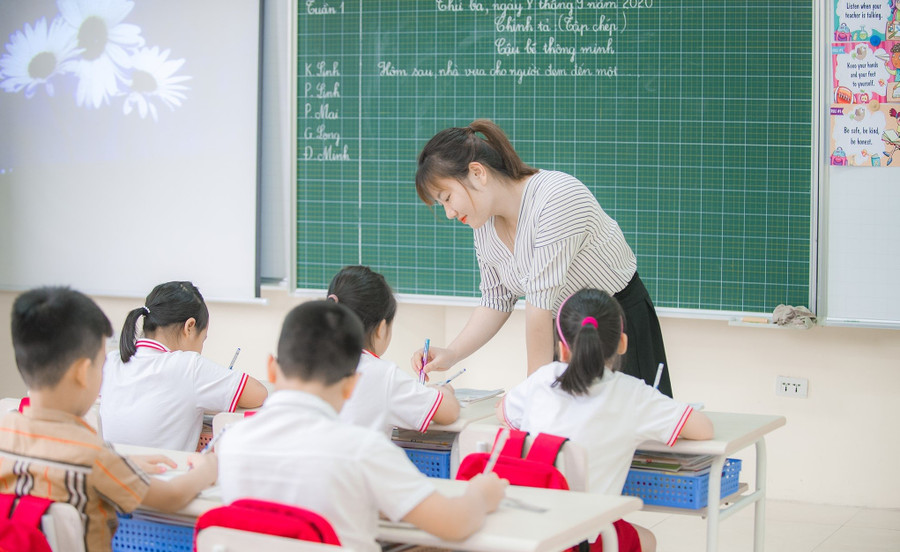  Điều kiện xét chuyển Giáo viên tiểu học hạng II 